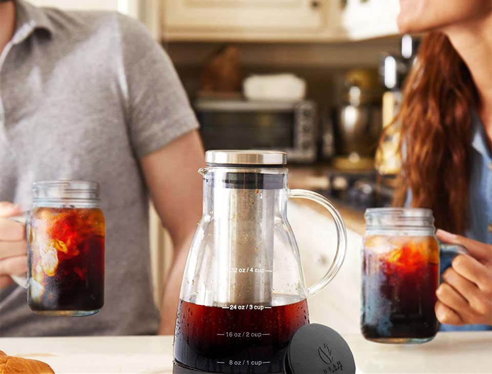  Bean Envy Cold Brew Coffee Maker - 32 oz Glass Iced Tea & Coffee  Cold Brew Maker and Pitcher w/Silicone Cap & Base: Home & Kitchen