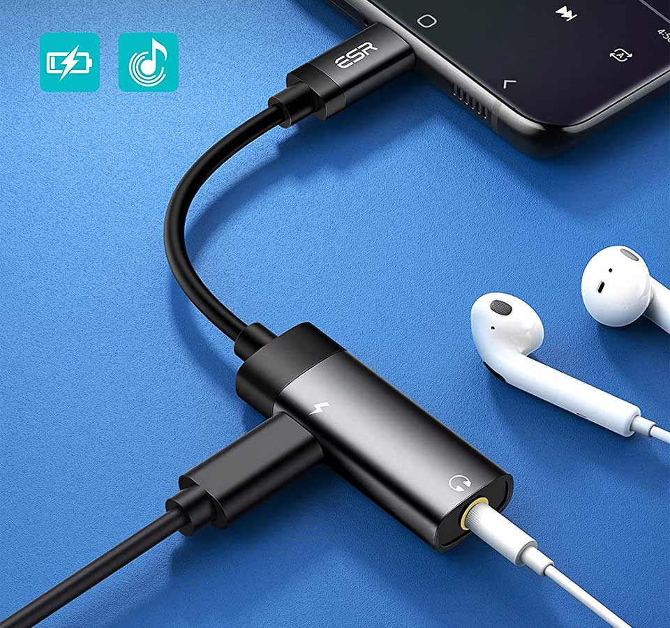 https://www.travelwith2ofus.com/images/ESR-2-in-1-USB-C-Audio-Adapter-With-Fast-Charging.jpg